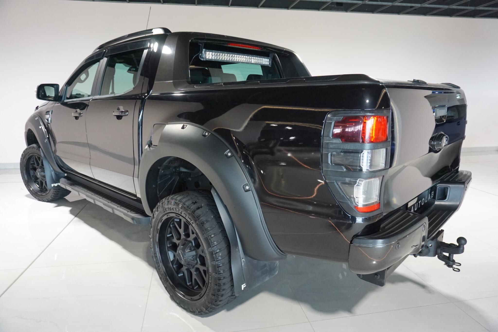 Ford Ranger 3.2 TDCi Wildtrak Pickup Double Cab 4dr Diesel Auto 4WD Euro 5 (200 ps)